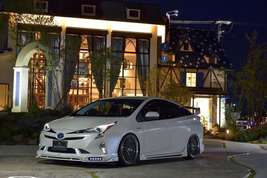  Toyota Prius by Rowen 2016 года  (фото 18 из 27)